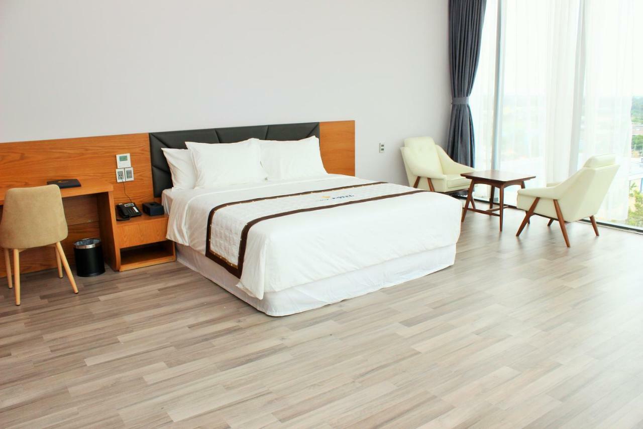 Sky Hotel Hong Ngu Kültér fotó
